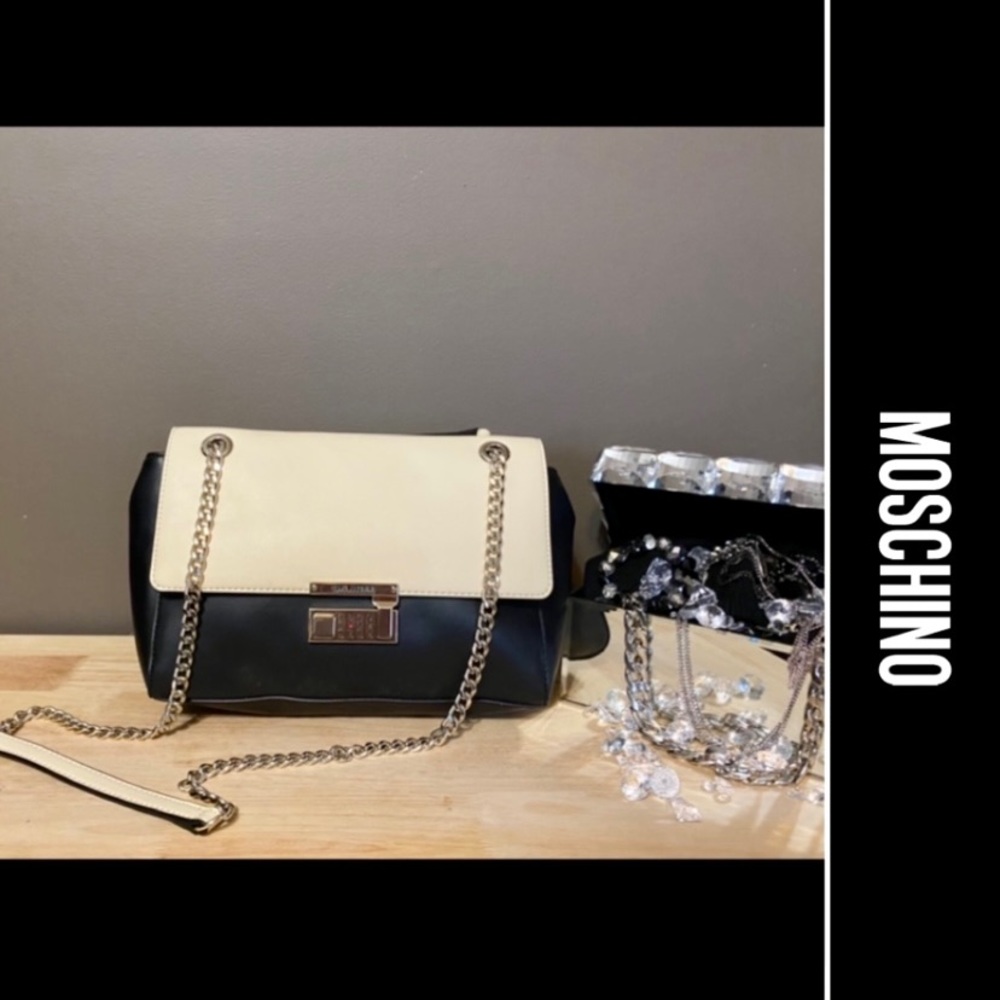 🔻SALE🔻LOVE MOSCHINO🔹NEW CONDITION